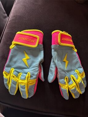 Bruce Bolt Lightning Batting Gloves - Pink, Blue, Yellow - Youth M Short Cuff